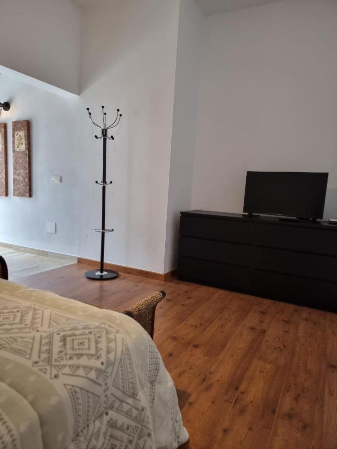 Alunita & Pirita, Habitacion Con Jardin, Terraza Y Wifi En Zona Tranquila Y Centrica Nazaret Екстериор снимка