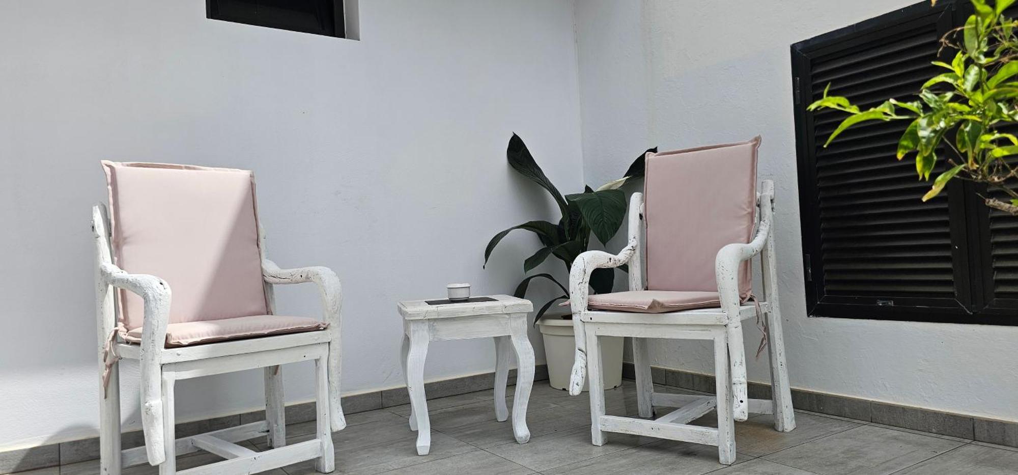 Alunita & Pirita, Habitacion Con Jardin, Terraza Y Wifi En Zona Tranquila Y Centrica Nazaret Екстериор снимка