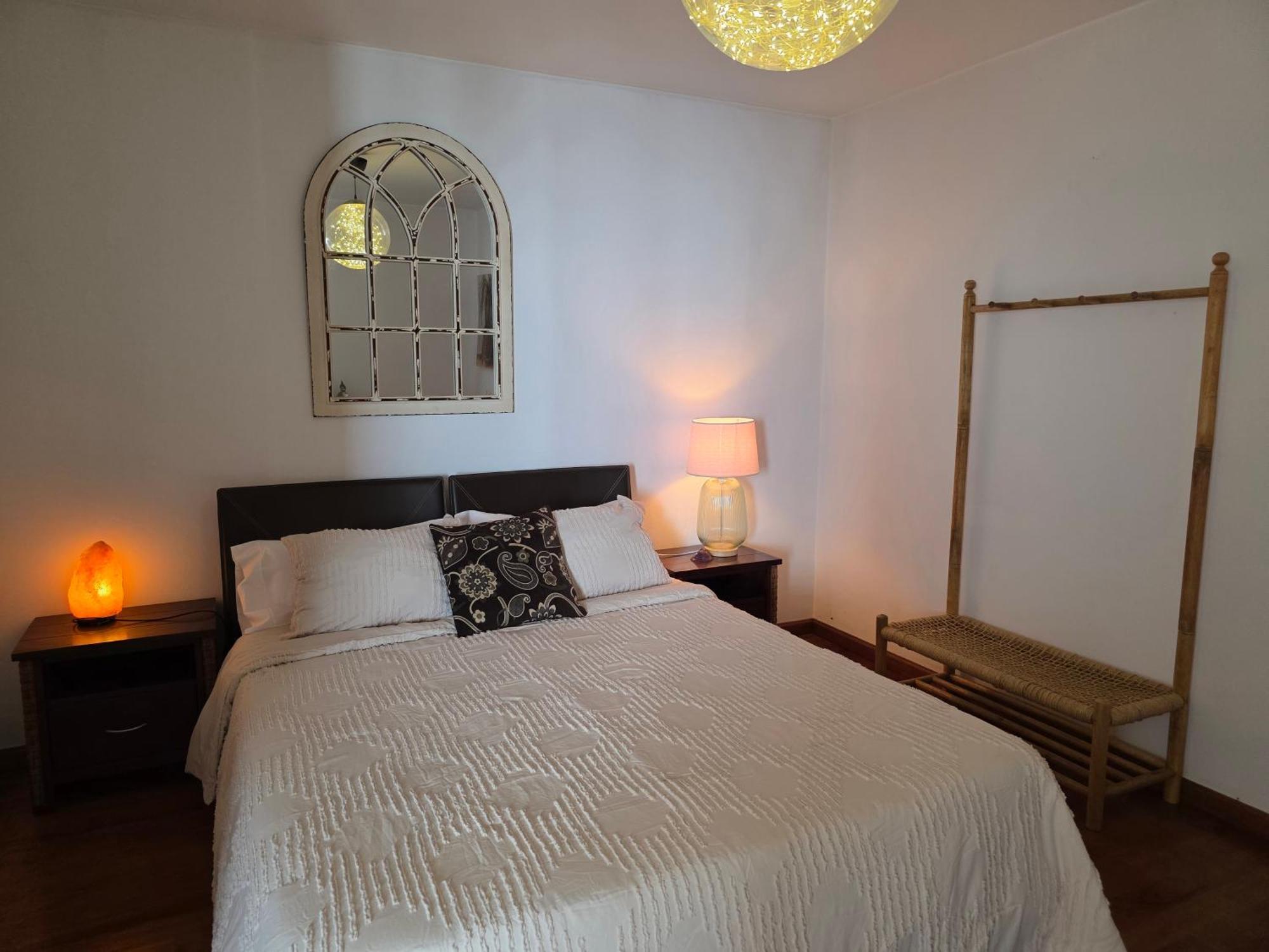 Alunita & Pirita, Habitacion Con Jardin, Terraza Y Wifi En Zona Tranquila Y Centrica Nazaret Стая снимка